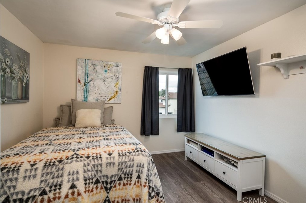 45343 Esmerado Ct, Temecula CA  92592-6072 exterior
