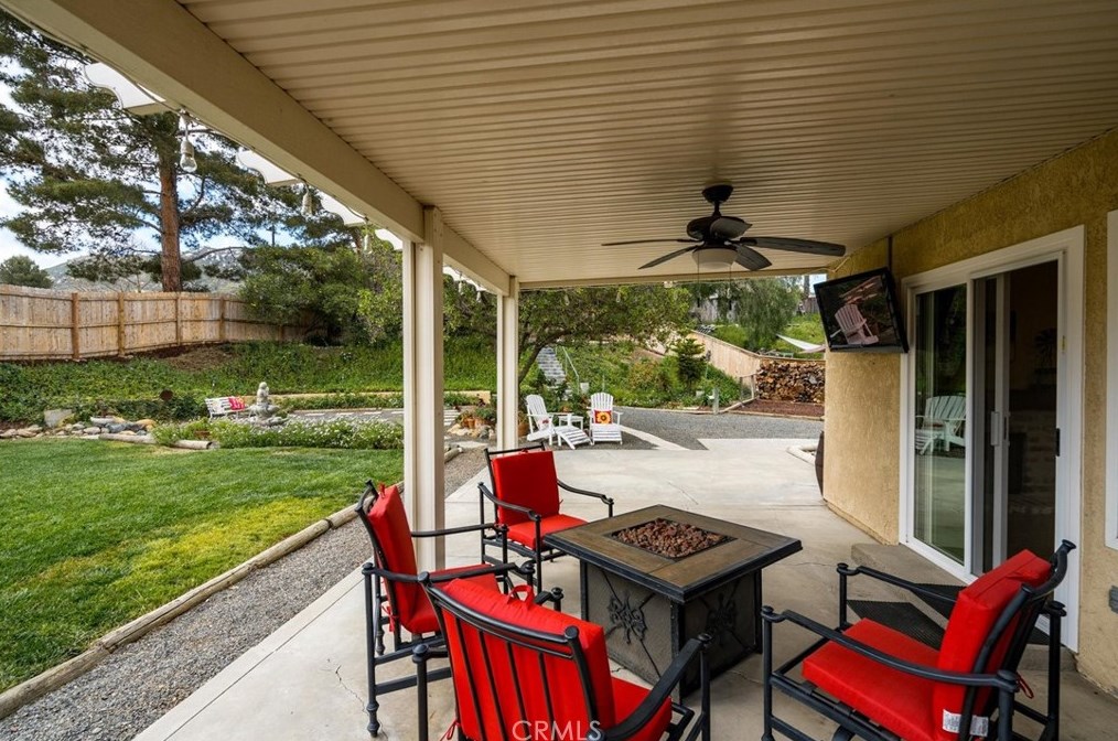 45343 Esmerado Ct, Temecula CA  92592-6072 exterior