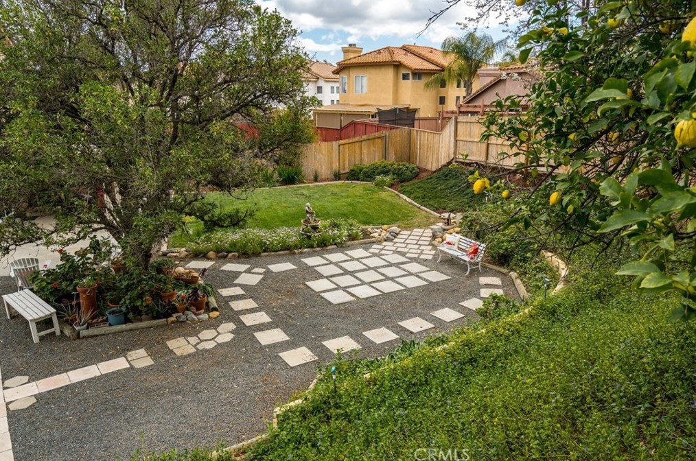 45343 Esmerado Ct, Temecula CA  92592-6072 exterior
