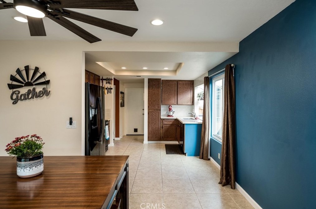 45343 Esmerado Ct, Temecula CA  92592-6072 exterior