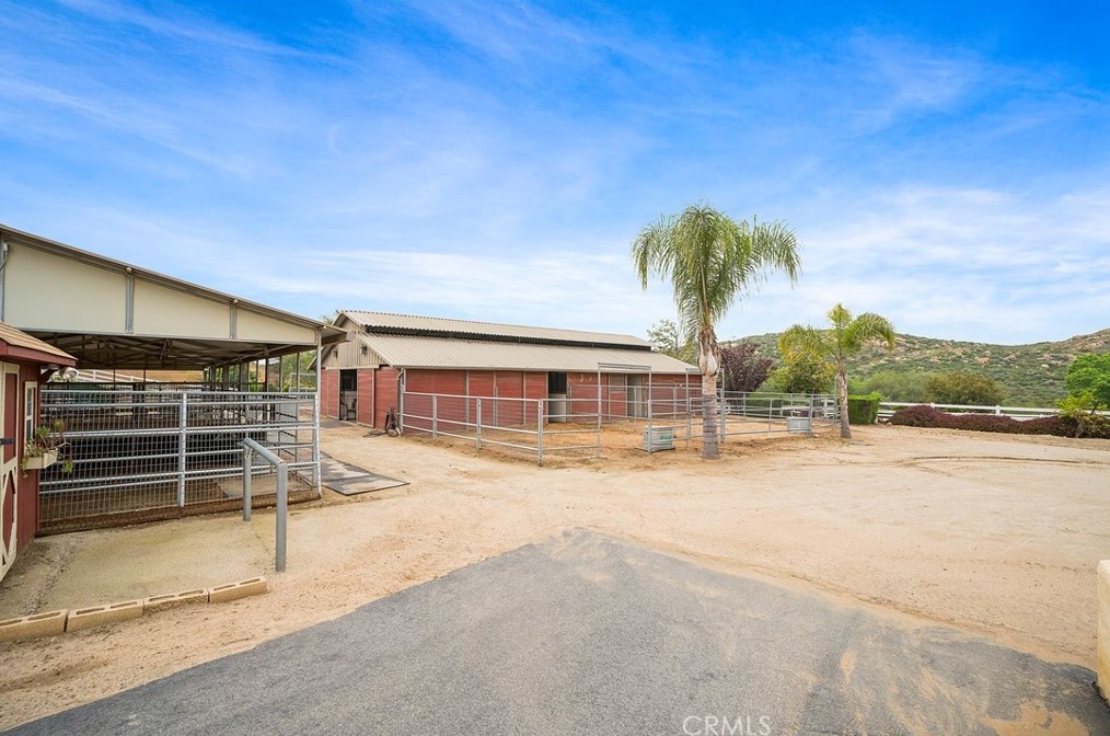 39099 Calle Jojoba, Temecula CA  92592-8013 exterior