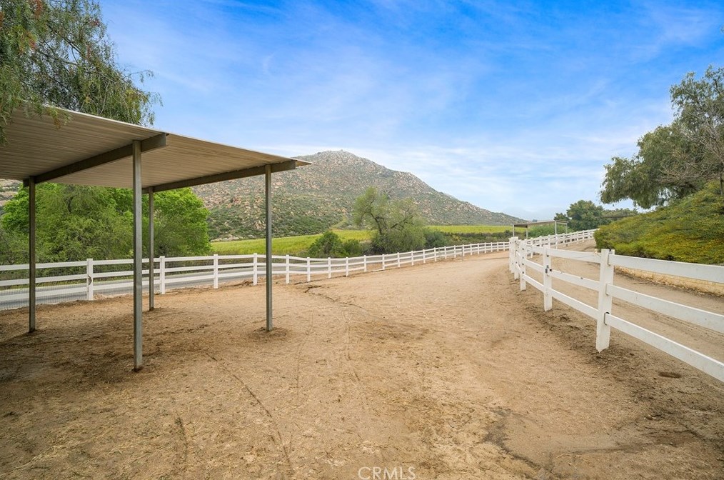 39099 Calle Jojoba, Temecula CA  92592-8013 exterior