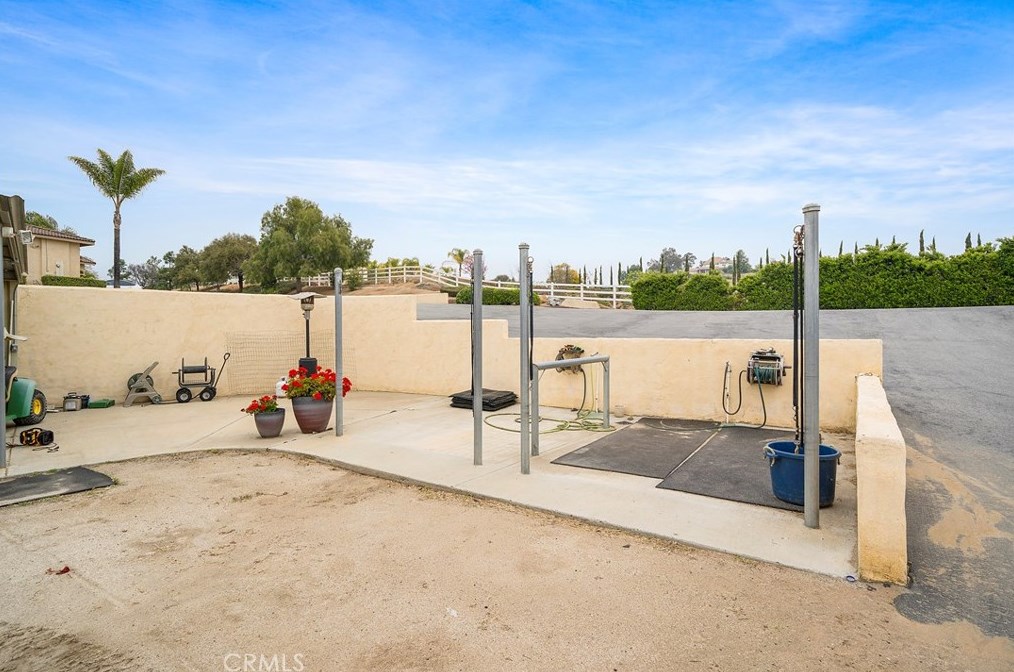 39099 Calle Jojoba, Temecula CA  92592-8013 exterior