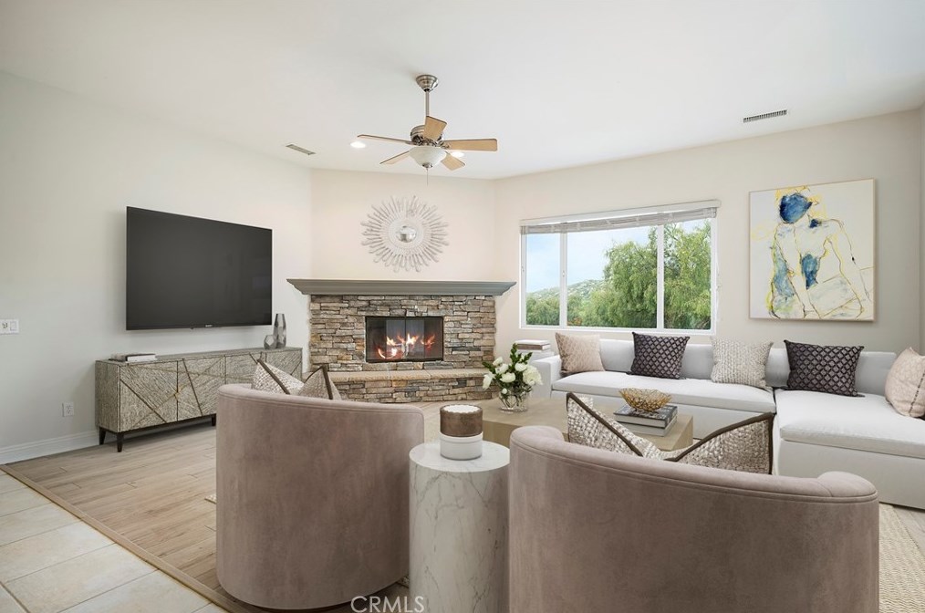 39099 Calle Jojoba, Temecula CA  92592-8013 exterior