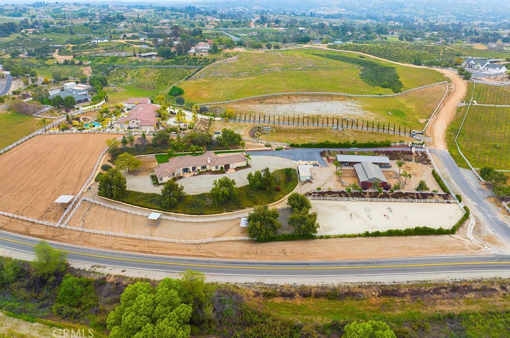 39099 Calle Jojoba, Temecula CA  92592-8013 exterior