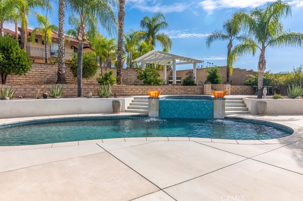 44263 Charlotte Dr, Hemet CA  92544-6673 exterior