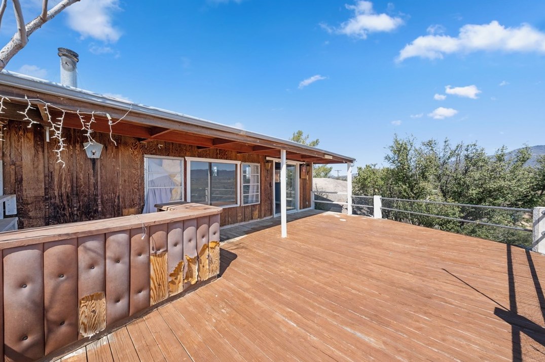 54660 Scouts Ln, Anza CA  92539-8858 exterior