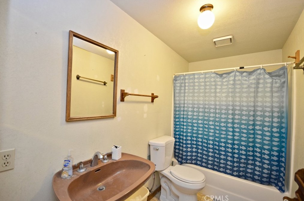 22215 Rosary Ave, Lakeview CA  92567-8980 exterior