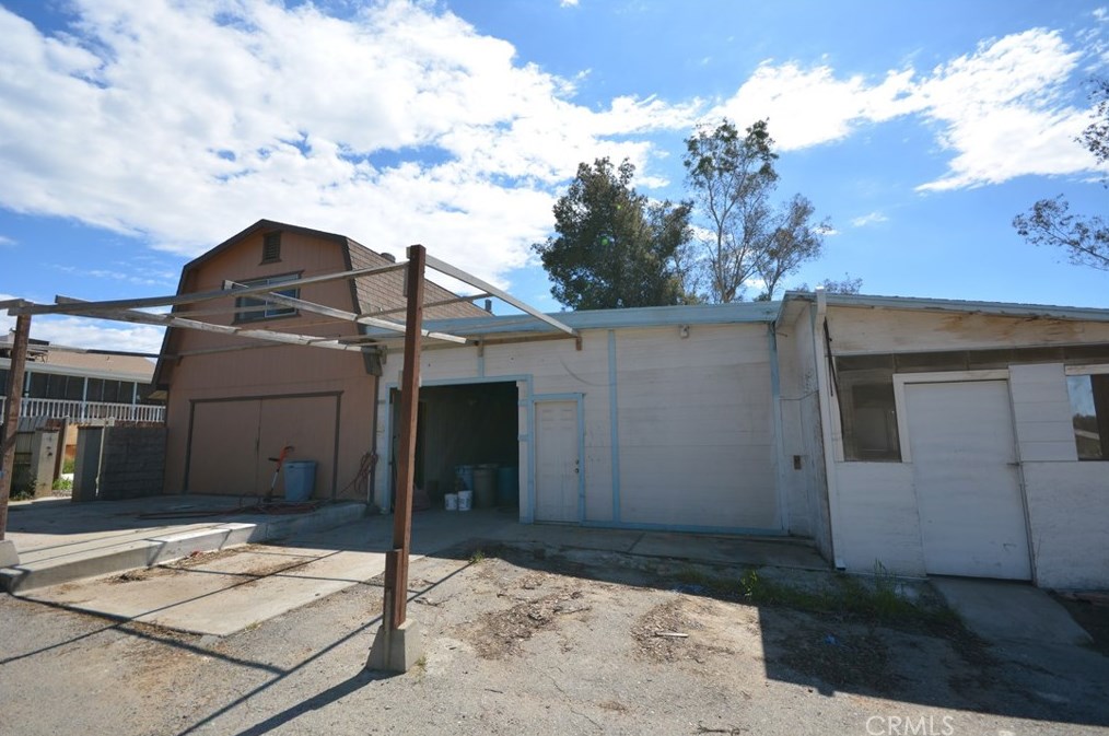 22215 Rosary Ave, Lakeview CA  92567-8980 exterior