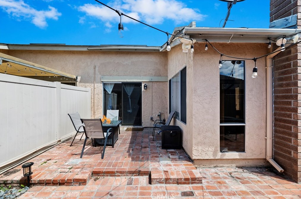 3577 Guava Way, Oceanside CA  92058-1675 exterior