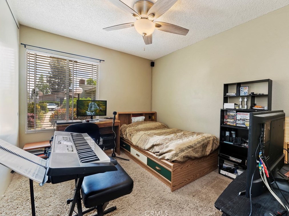 3577 Guava Way, Oceanside CA  92058-1675 exterior