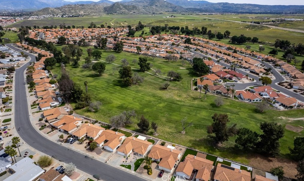 2891 Peach Tree St, Hemet CA  92545-7751 exterior