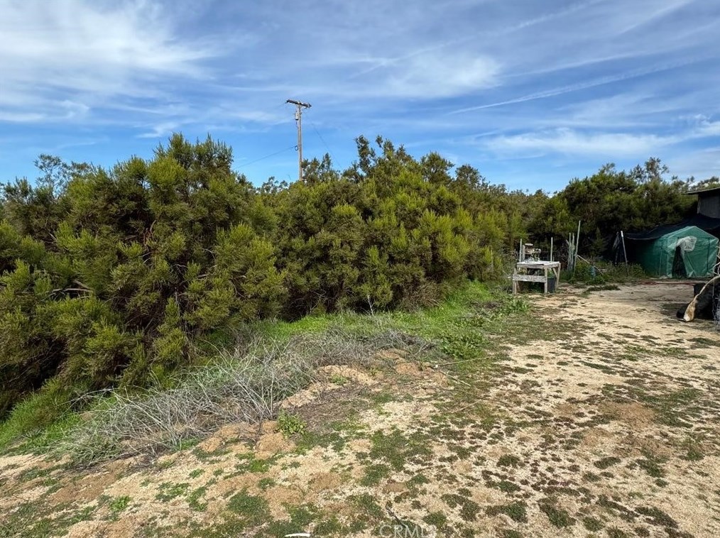 39615 Meyers Ln, Anza CA  exterior