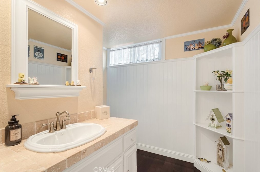 41347 Bravos Ct, Temecula CA  92591-1544 exterior
