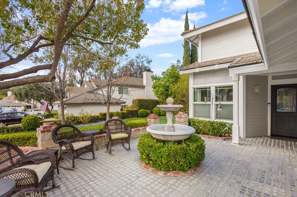 41347 Bravos Ct, Temecula CA  92591-1544 exterior