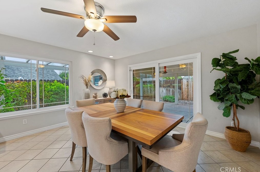 3323 Fruitwood Dr, Riverside CA  92503-5042 exterior