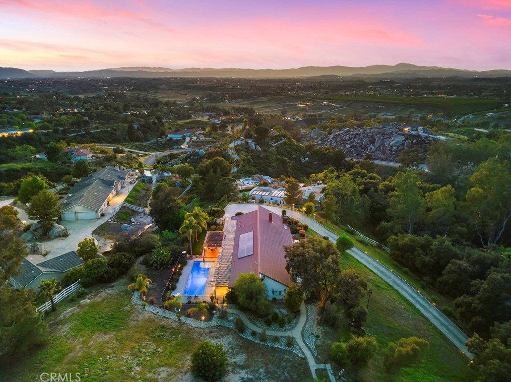 39386 Chaparral Dr, Temecula CA  92592-8822 exterior