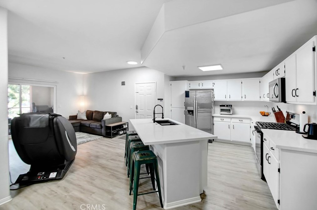 31233 Taylor Ln, Temecula CA  92592-2812 exterior