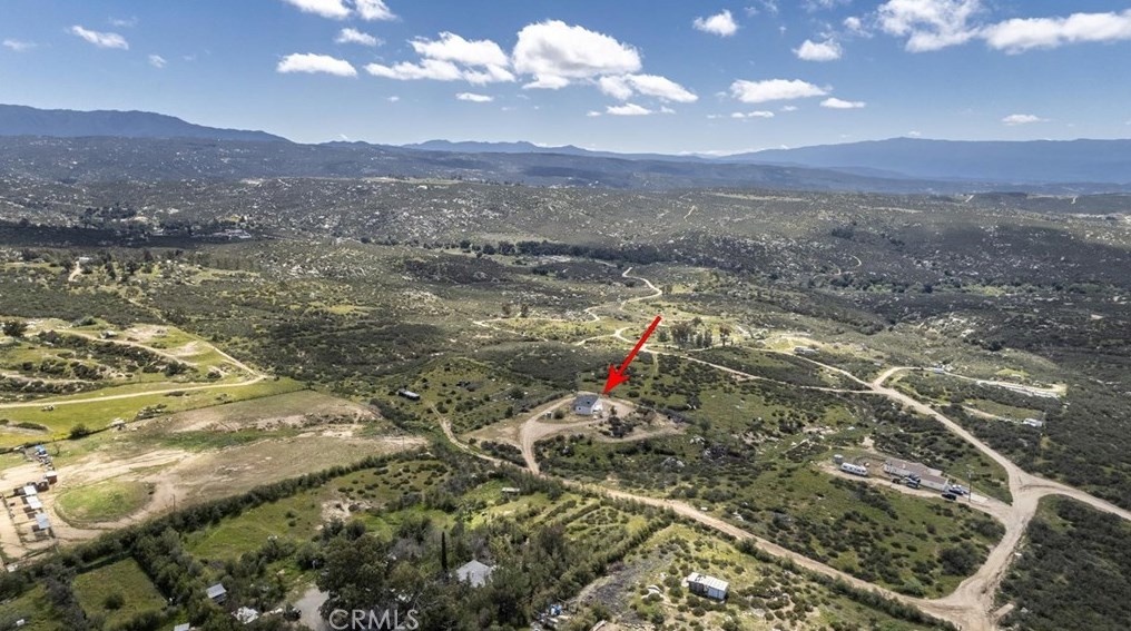 43095 Cosmo Dr, Hemet CA  92544-9552 exterior