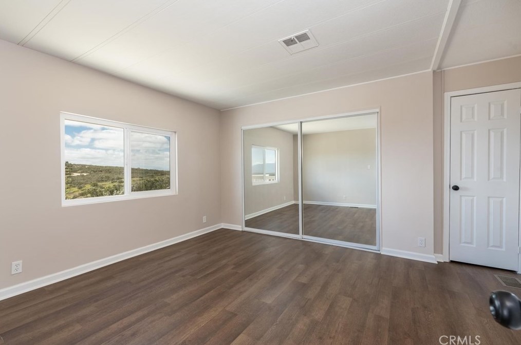 43095 Cosmo Dr, Hemet CA  92544-9552 exterior