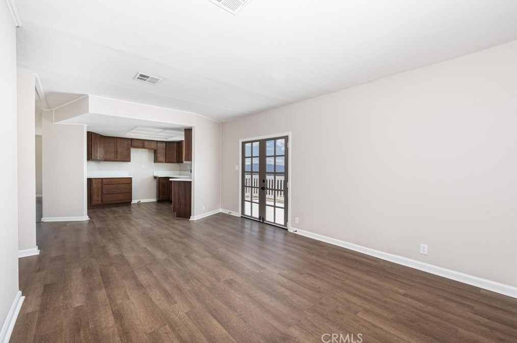 43095 Cosmo Dr, Hemet CA  92544-9552 exterior