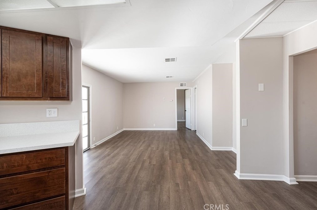 43095 Cosmo Dr, Hemet CA  92544-9552 exterior