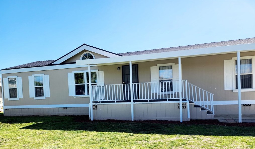 5815 La Palma Ave, Anaheim CA  92807-2246 exterior