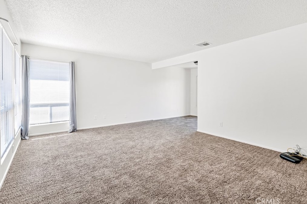 41056 Alder Ave, Hemet CA  92544-6271 exterior