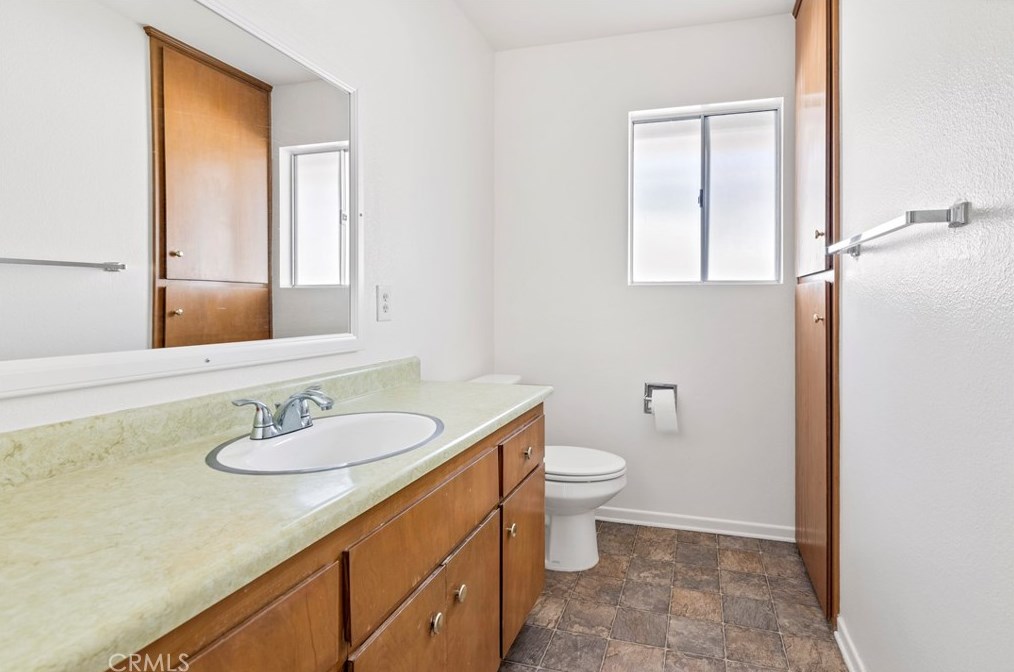 41056 Alder Ave, Hemet CA  92544-6271 exterior