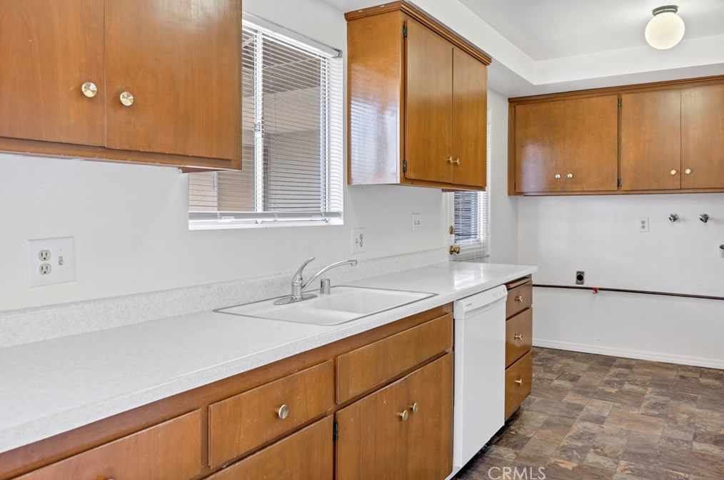 41056 Alder Ave, Hemet CA  92544-6271 exterior