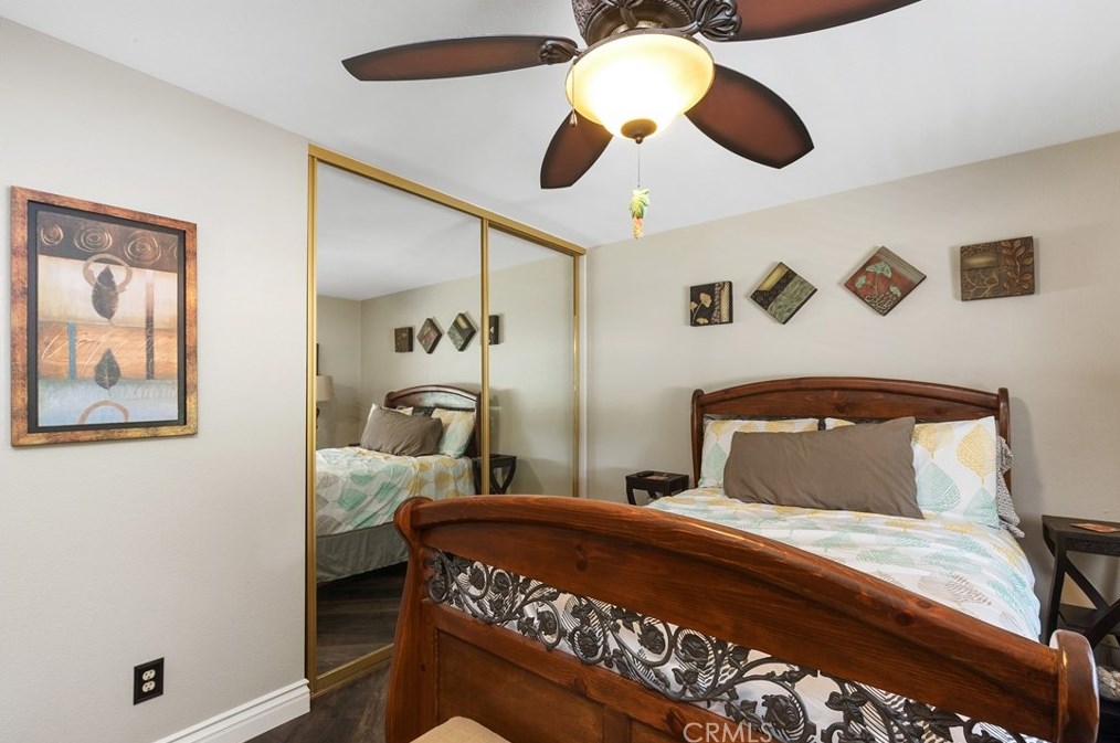 730 Thornton Ave, Hemet CA  92545-9129 exterior