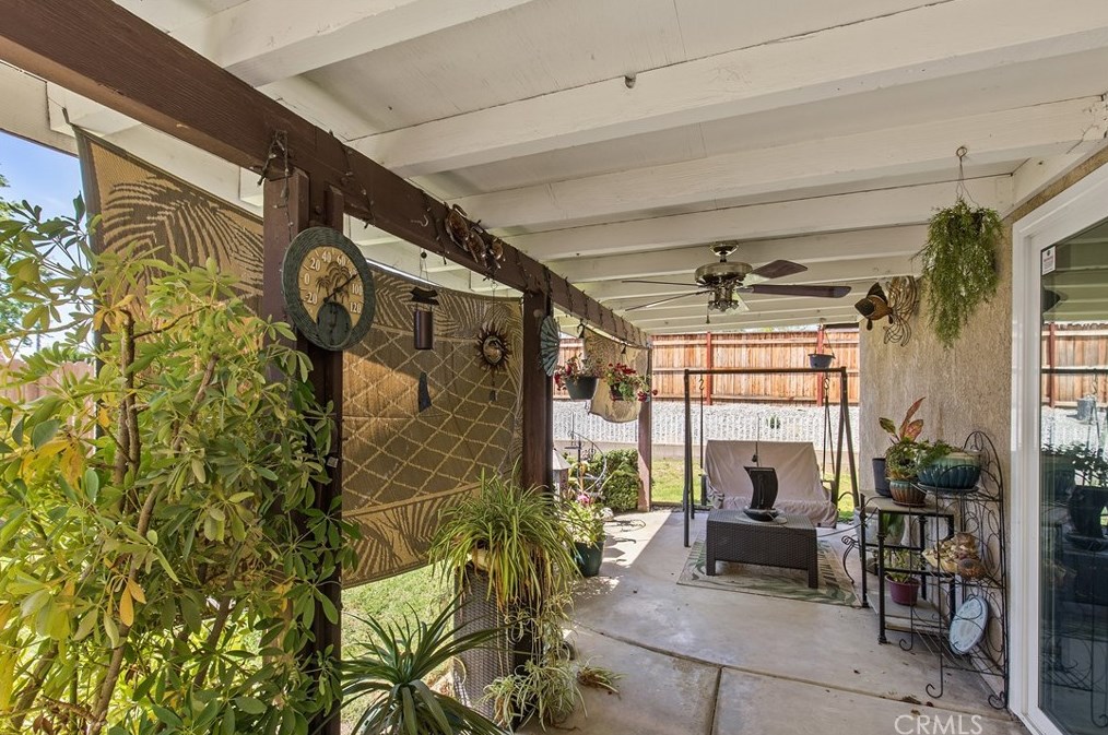 730 Thornton Ave, Hemet CA  92545-9129 exterior