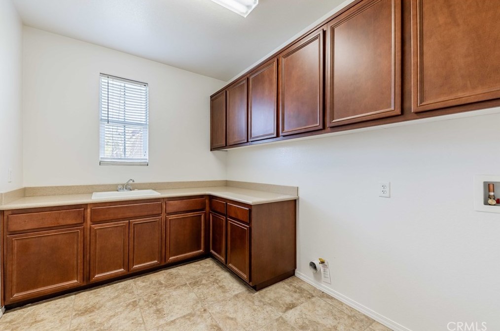 41036 Sunsprite St, Lake Elsinore CA  92532-1557 exterior