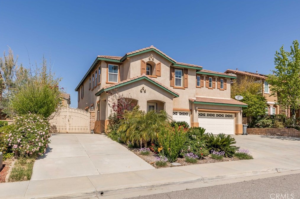 41036 Sunsprite St, Lake Elsinore CA  92532-1557 exterior
