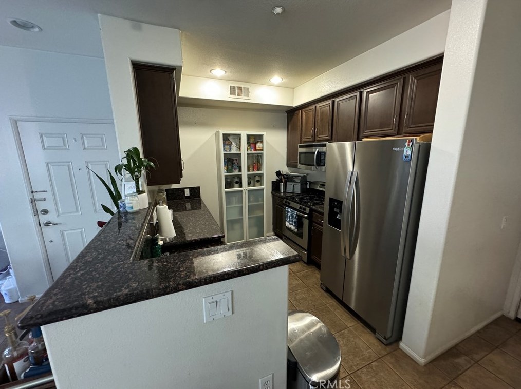 44896 Poppy Ridge Dr, Temecula CA  92592-4179 exterior