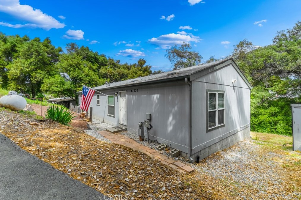 47330 Rancho Vw Dr, Temecula CA 92592 exterior