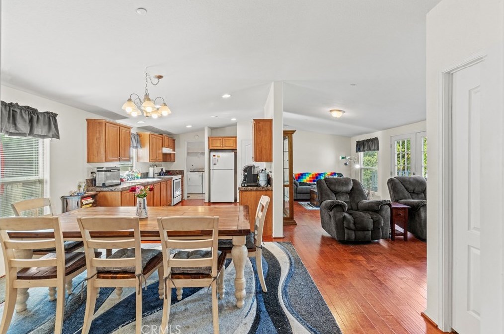 47330 Rancho Vw Dr, Temecula CA 92592 exterior