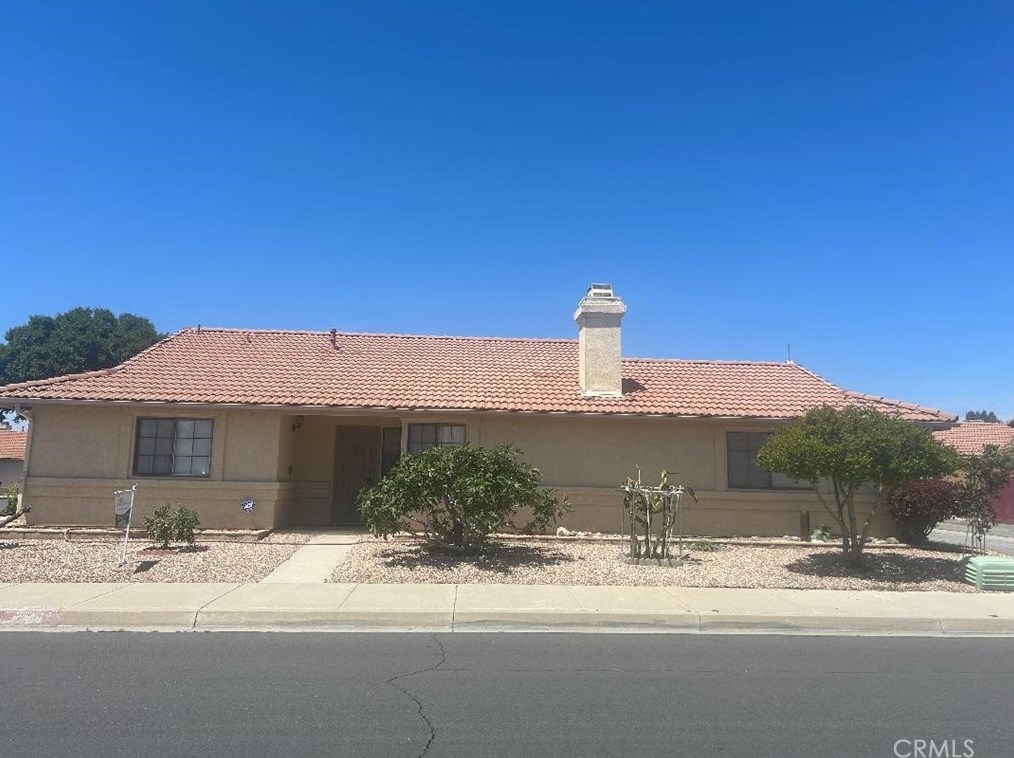 772 Alondra Dr, Hemet CA  92545-1500 exterior