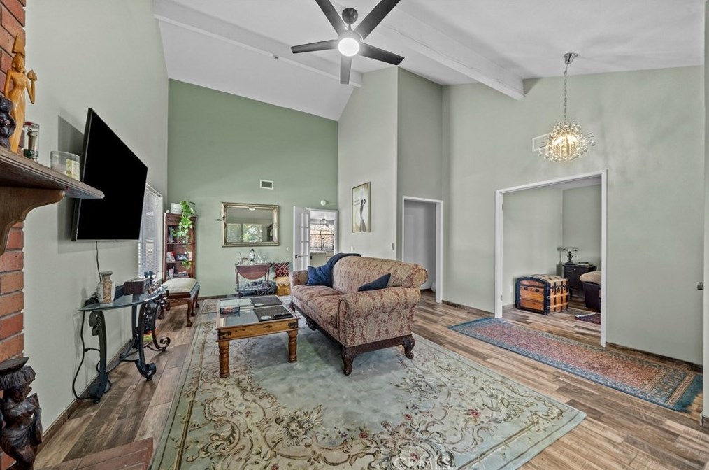18049 Heidi Lisa Ln, Lake Elsinore CA  92532-1963 exterior