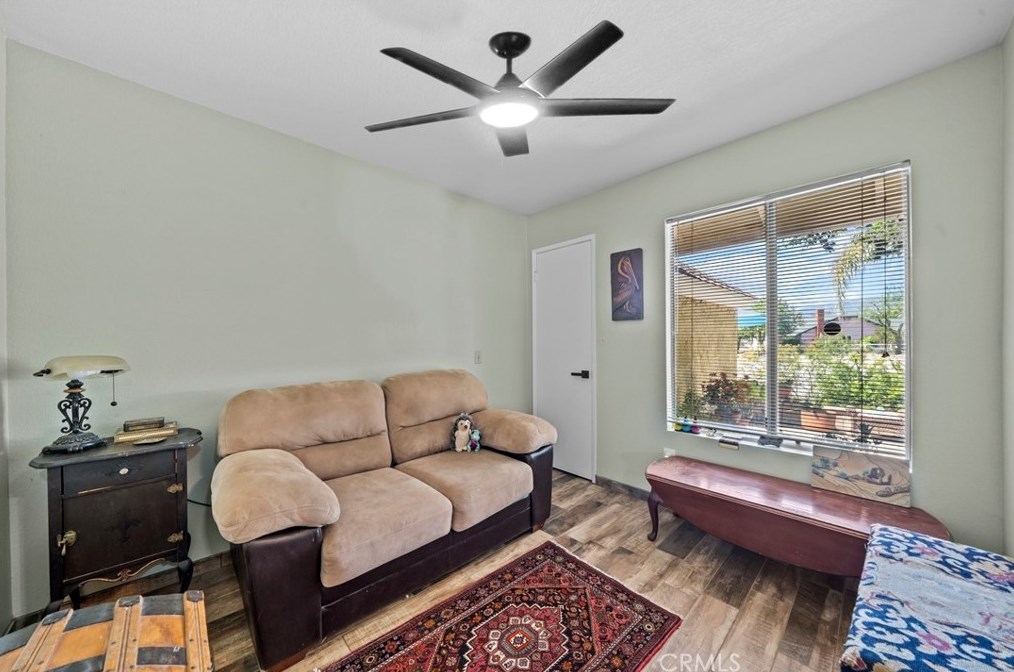 18049 Heidi Lisa Ln, Lake Elsinore CA  92532-1963 exterior