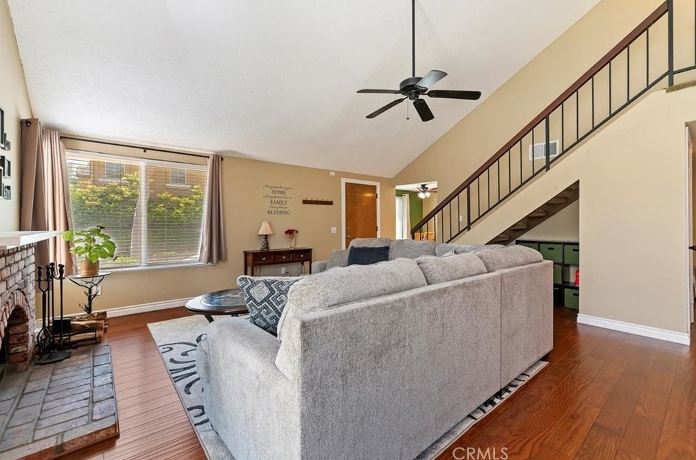 1932 Yale St, Ontario CA  91764-6800 exterior