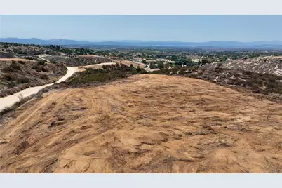 39365 Calle Breve, Temecula, CA 92592 - Photo 11