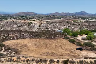 39365 Calle Breve, Temecula, CA 92592 - Photo 9