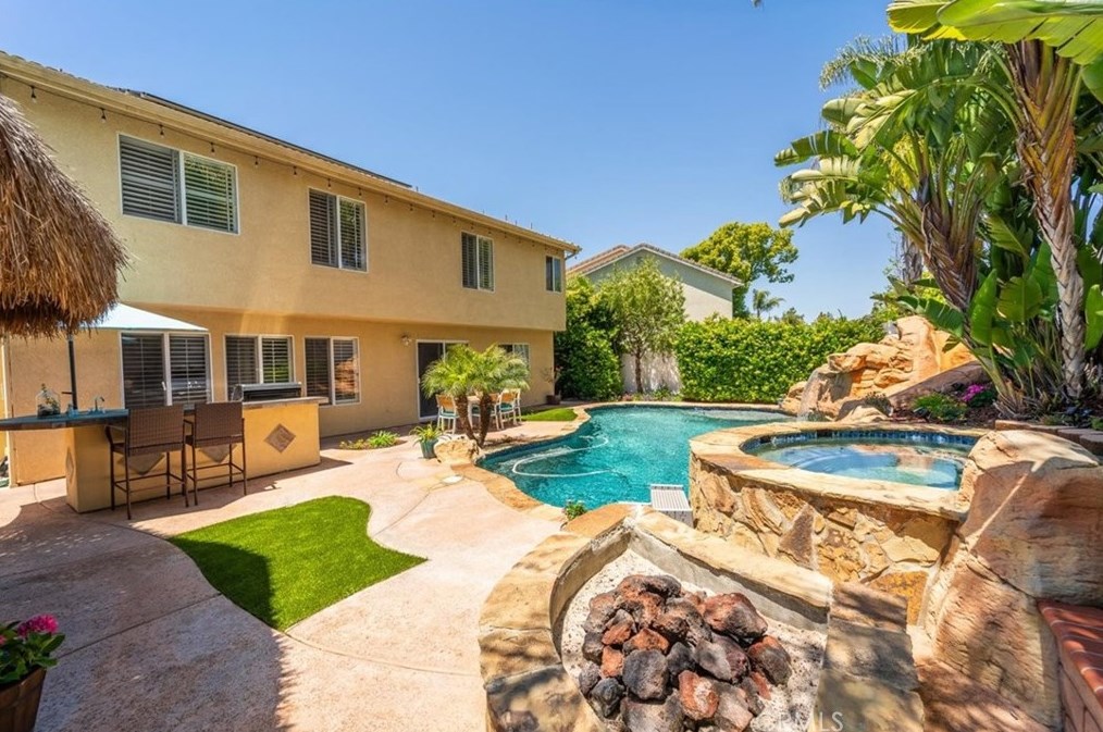 28280 Corte Ocaso, Temecula CA  92592-3081 exterior