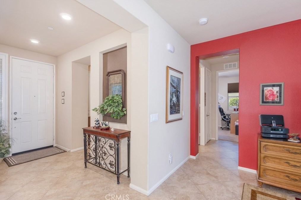 1370 Corte Alamonte, Hemet CA  exterior