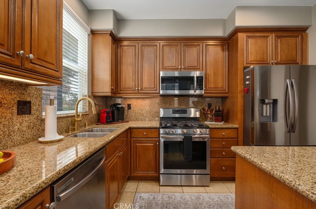 37260 Ascella Ln, Murrieta CA  92563-2838 exterior