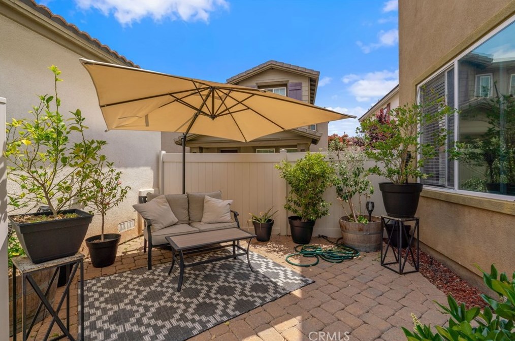 37260 Ascella Ln, Murrieta CA  92563-2838 exterior