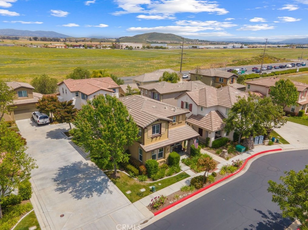 37260 Ascella Ln, Murrieta CA  92563-2838 exterior