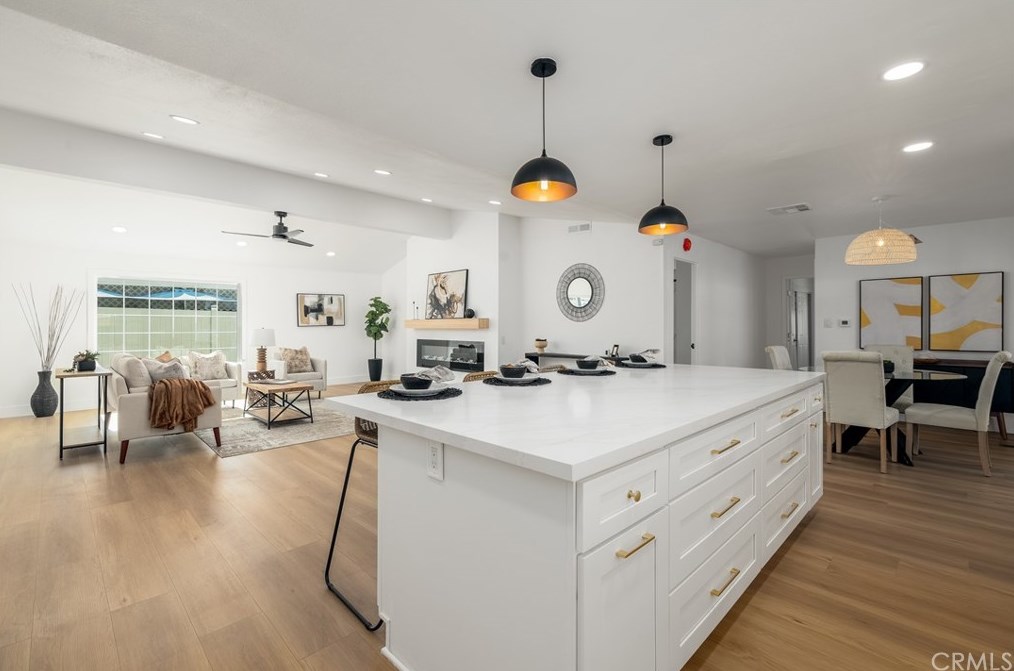 24574 Cornstalk Rd, Wildomar CA 92595-8842 exterior