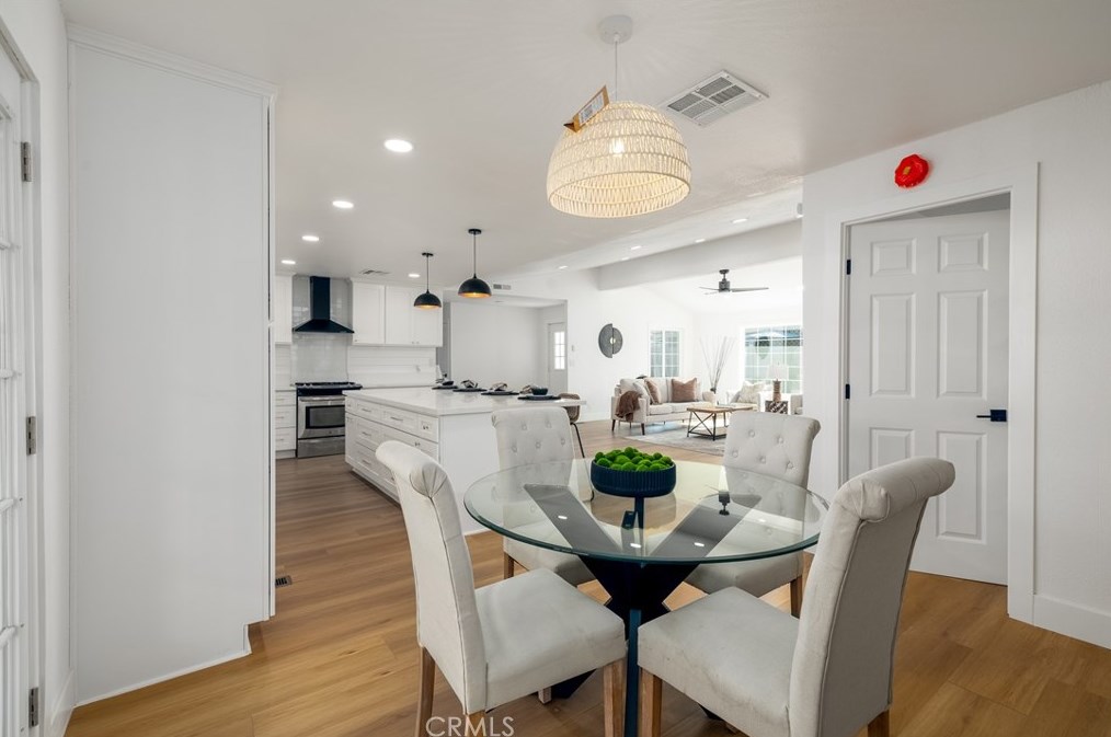 24574 Cornstalk Rd, Wildomar CA 92595-8842 exterior